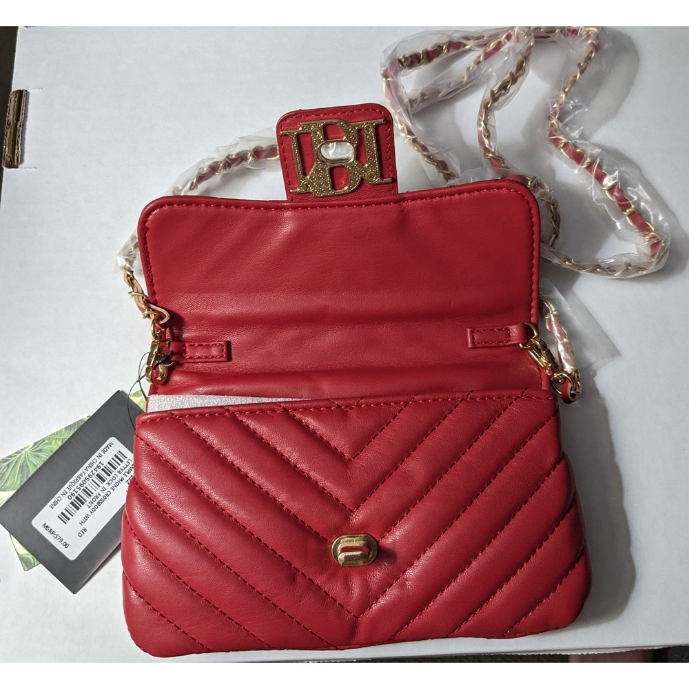 New Badgley Mischka Crossbody Purse Blood Red Quilted‎ Gold Chain Vegan Leather - Picture 3 of 3
